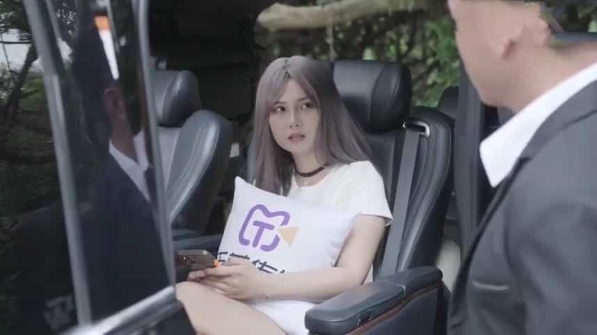 Bắt cóc tống tiền rồi địt luôn con tin xinh đẹp